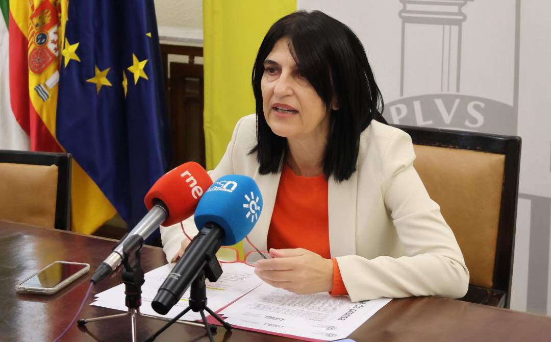 La subdelegada del Gobierno afirma que Granada ha recibido más de 30 M€ en infraestructuras sanitarias en los últimos tres años
